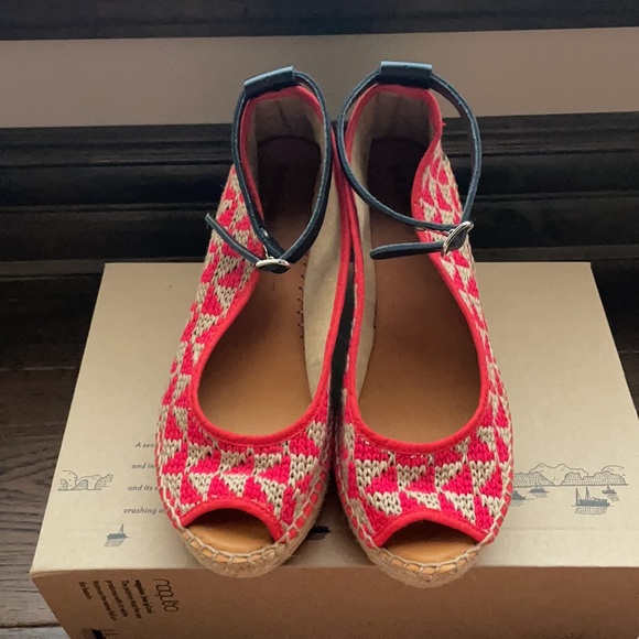 Naguisa Espadrilles new without labels - Picture 2 of 7